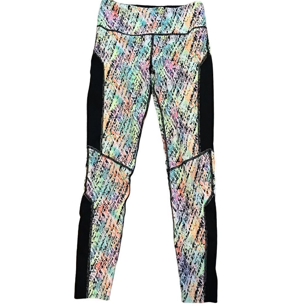 Victoria’s Secret VSX sport colorful leggings Size small